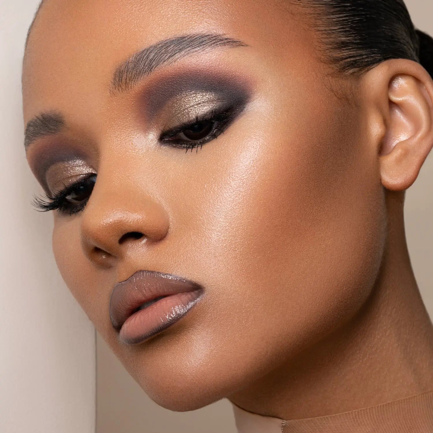 I NEED A NUDE EYESHADOW PALETTE - Natasha Denona
