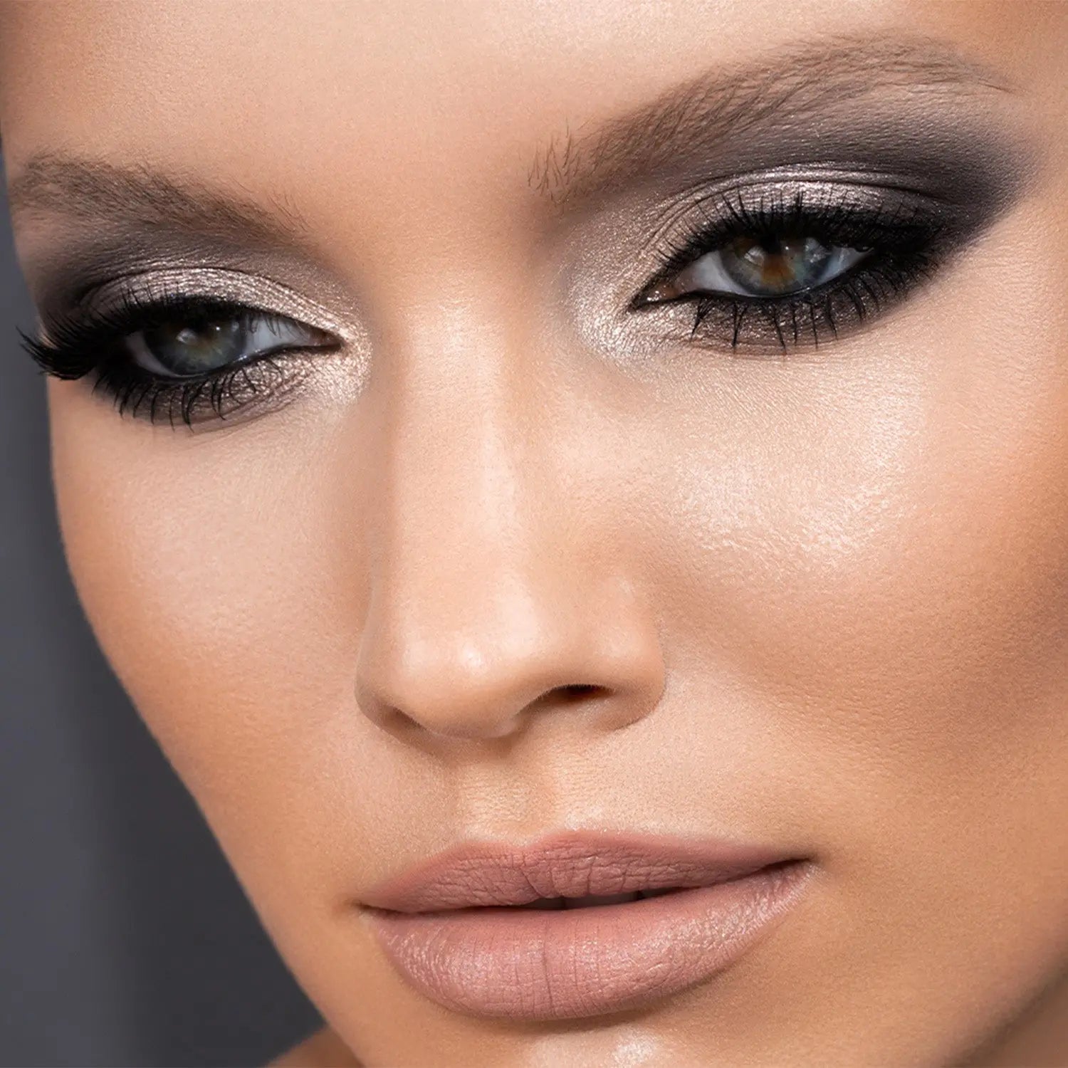 GLAM EYESHADOW PALETTE - Natasha Denona