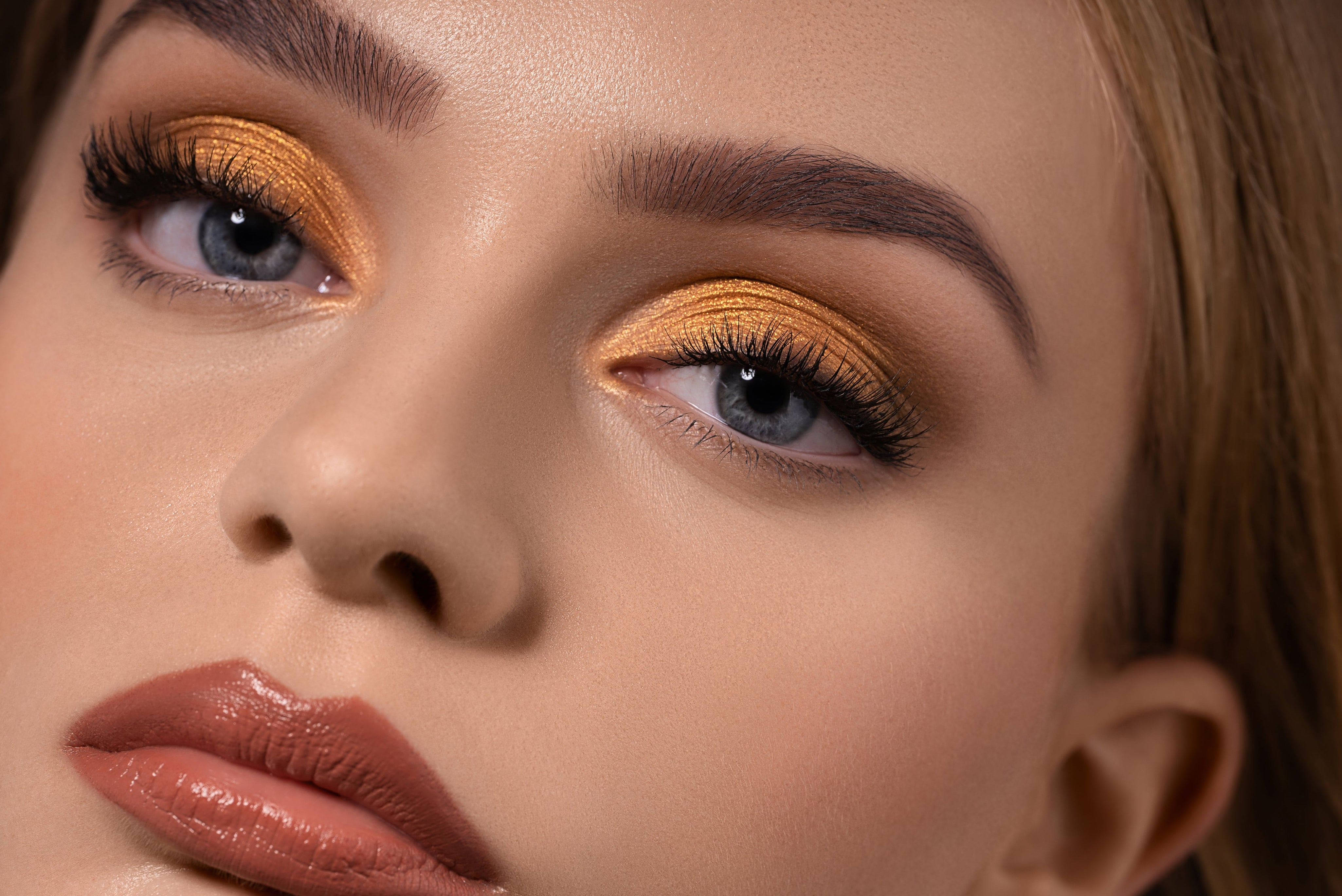 Introducing-ND-s-New-BABY-GOLD-EYESHADOW-PALETTE Natasha Denona