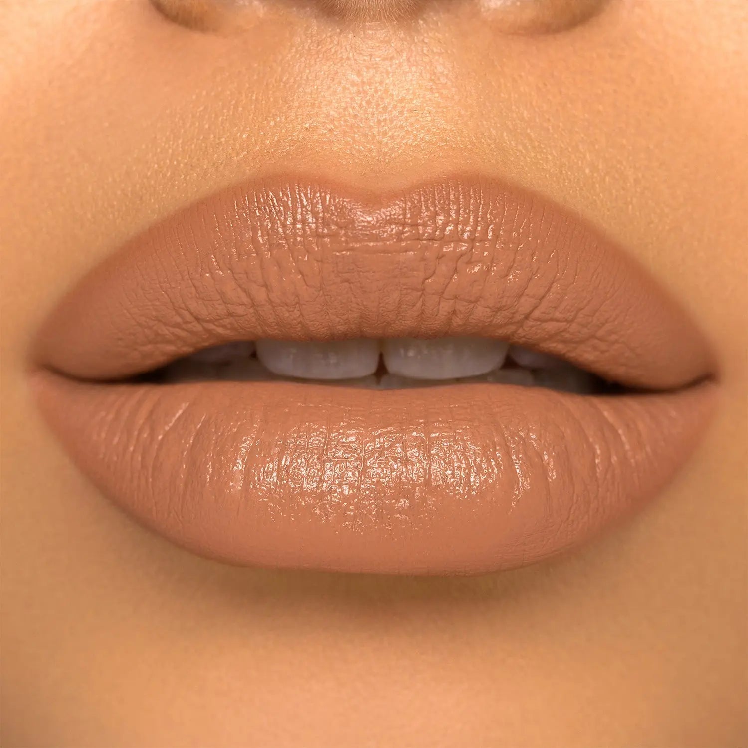 I NEED A NUDE LIPSTICK - Natasha Denona