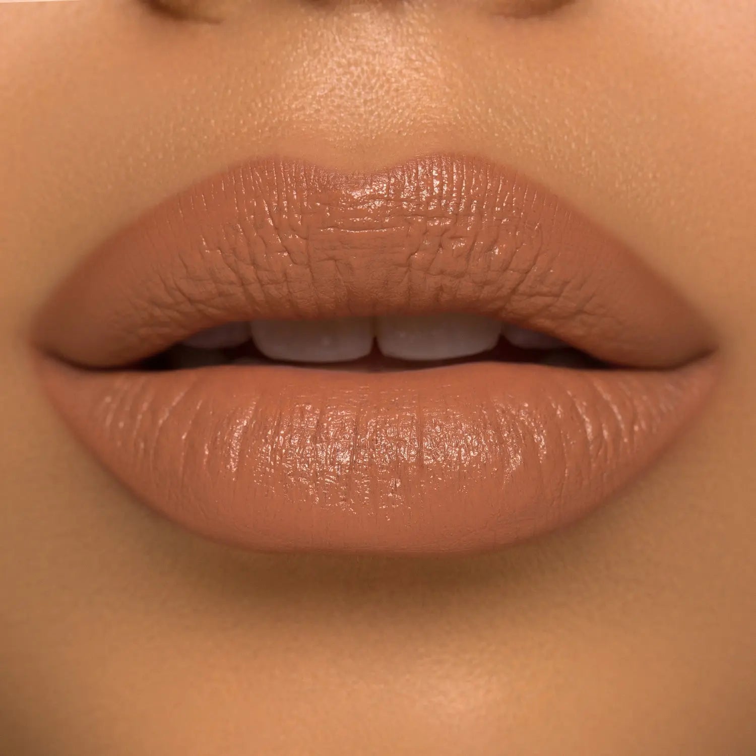 I NEED A NUDE LIPSTICK - Natasha Denona