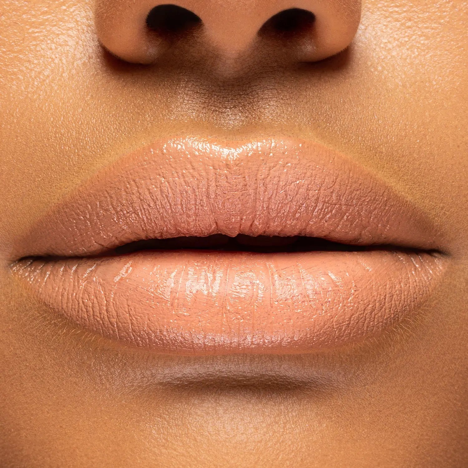 I NEED A NUDE LIPSTICK - Natasha Denona