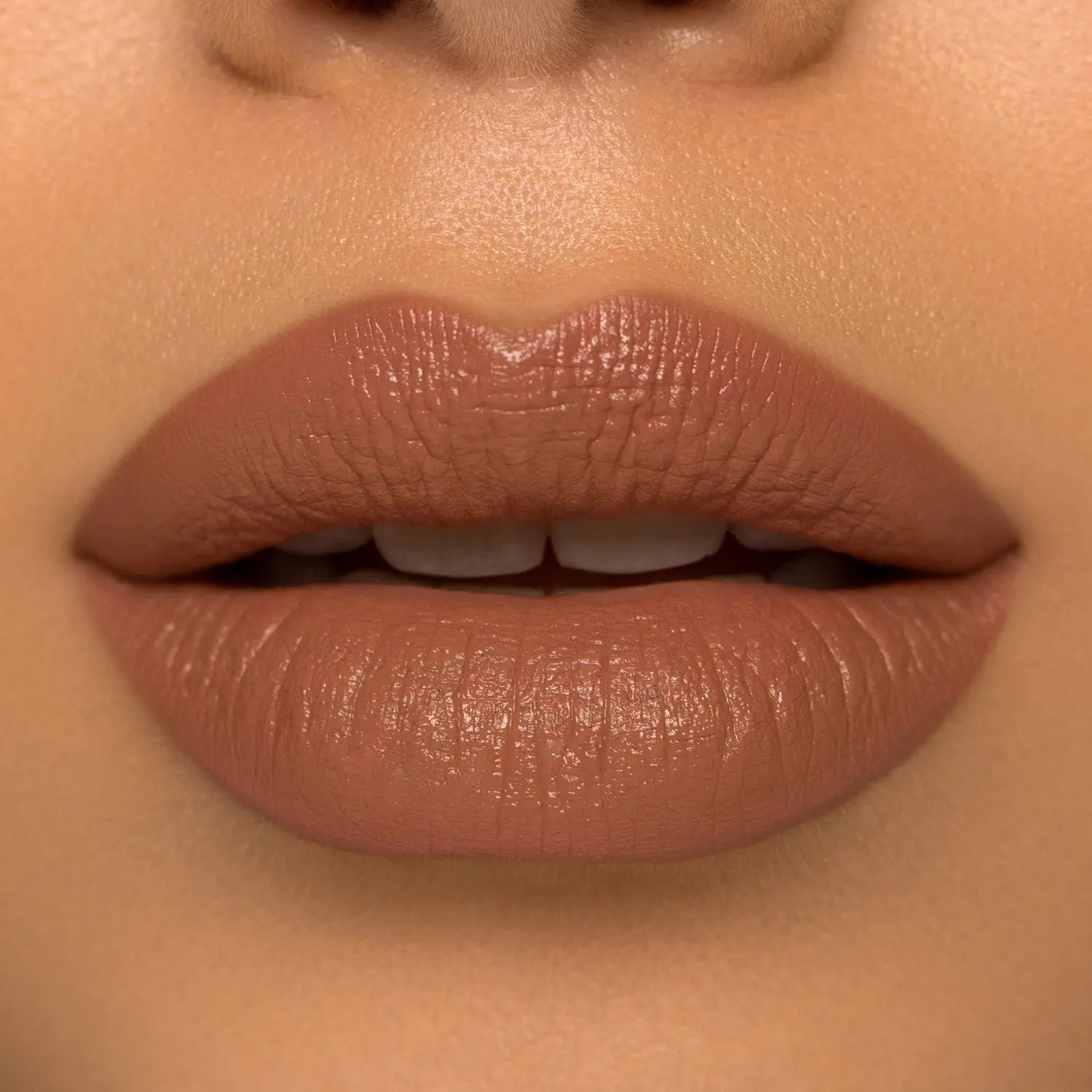I NEED A NUDE LIPSTICK - Natasha Denona