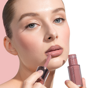 HY-GLOSS in shade 'Cleo' model look on a light-pink and white background.