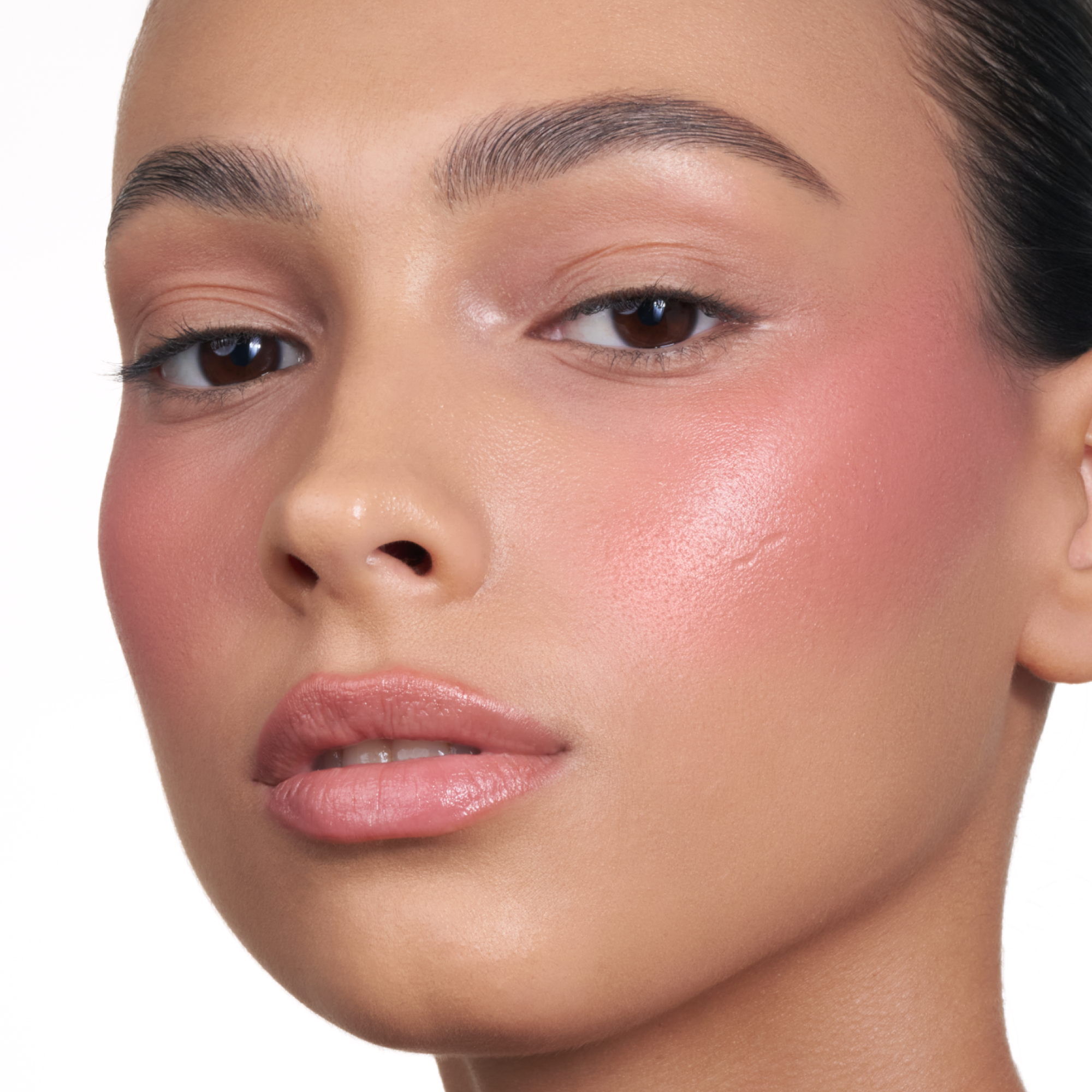 HY-BLUSH model look on a white background.