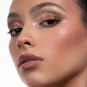 Luxe Glam Compact Shade 'Nude' model look on a white background.