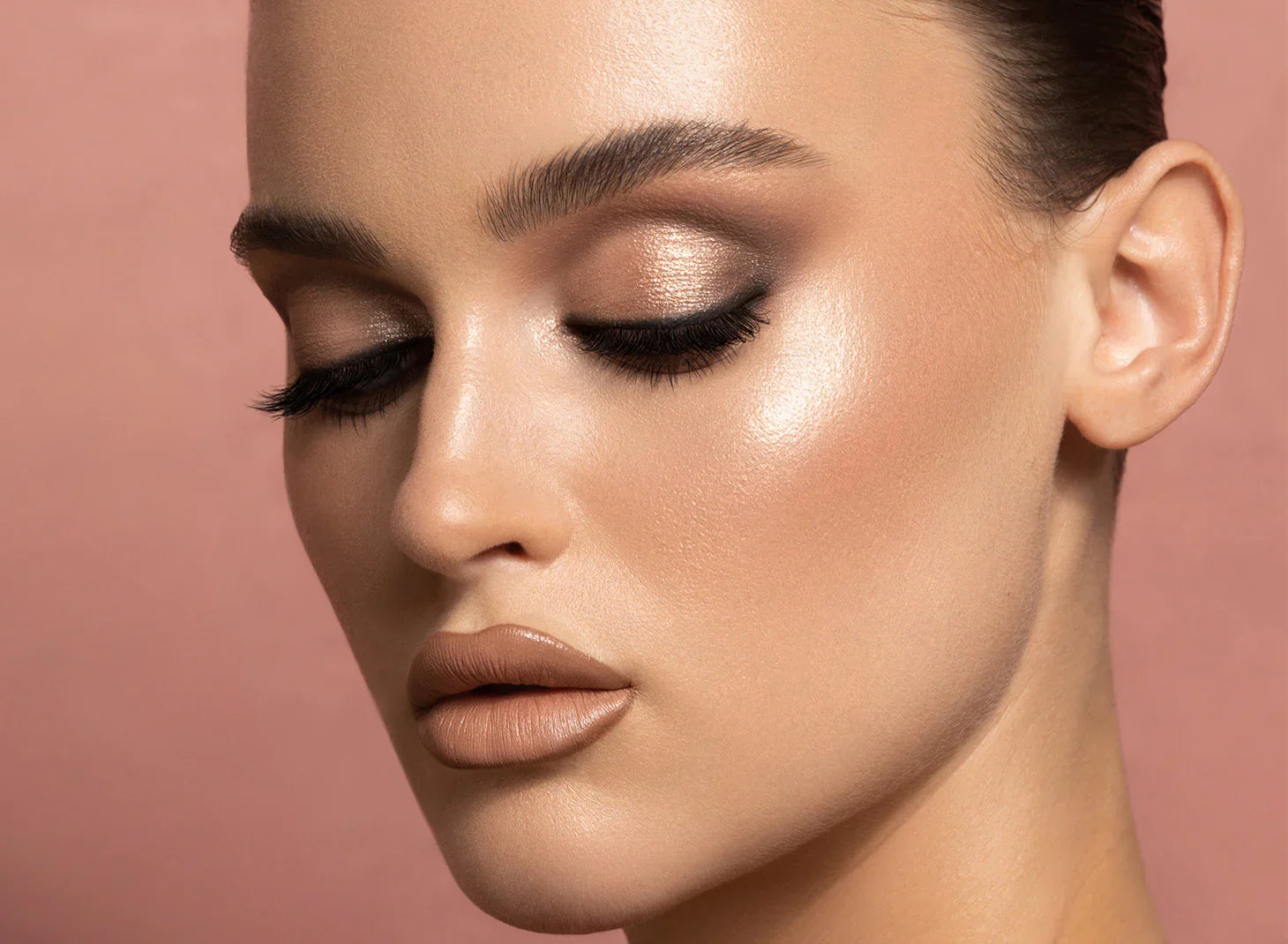 acf.glam-face-palette.webp