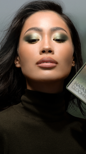 MIDI GLOOM EYESHADOW PALETTE